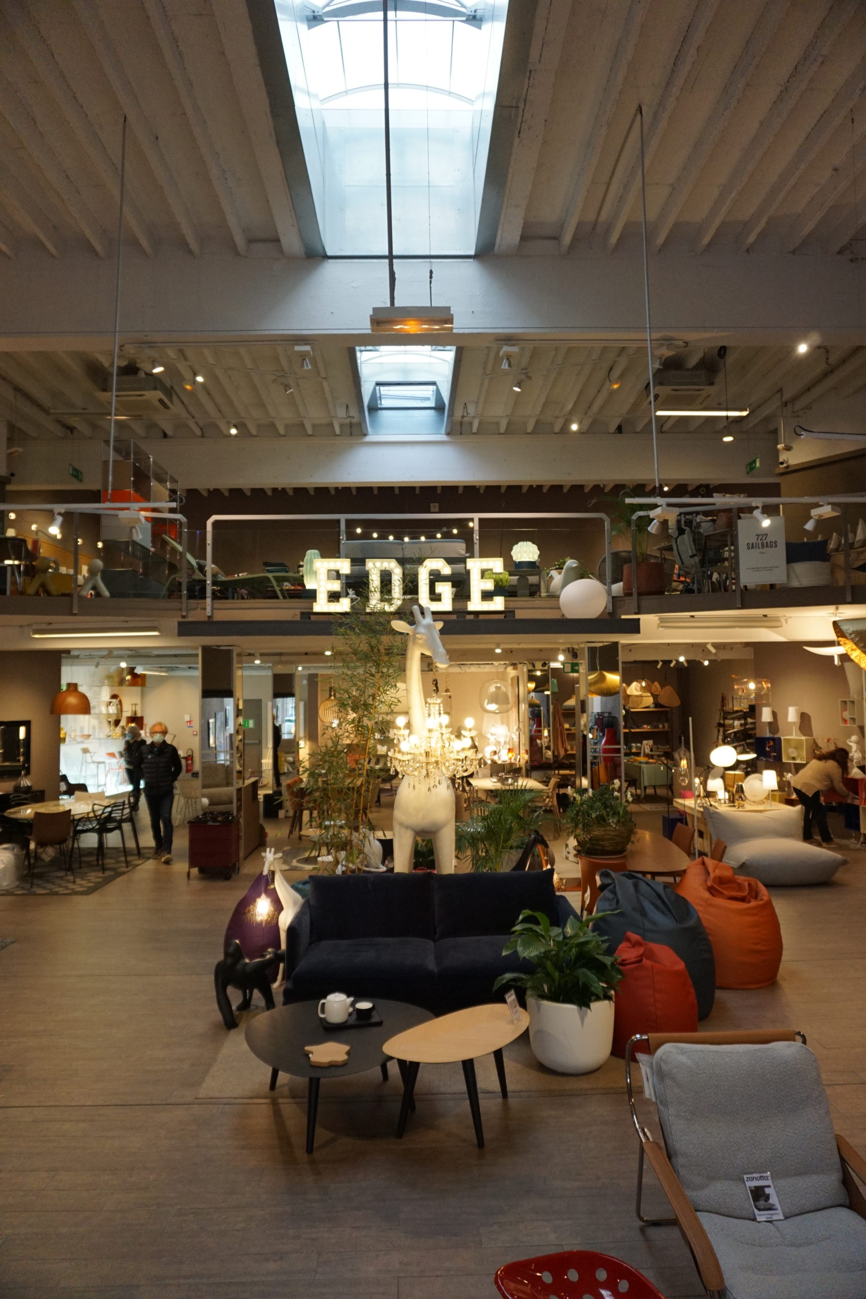 Edge Deco